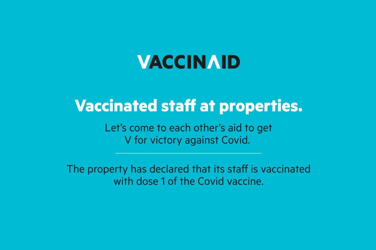 Vaccinated Staff- OYO 45958 New Castle Inn Bhubaneswar Exterior foto
